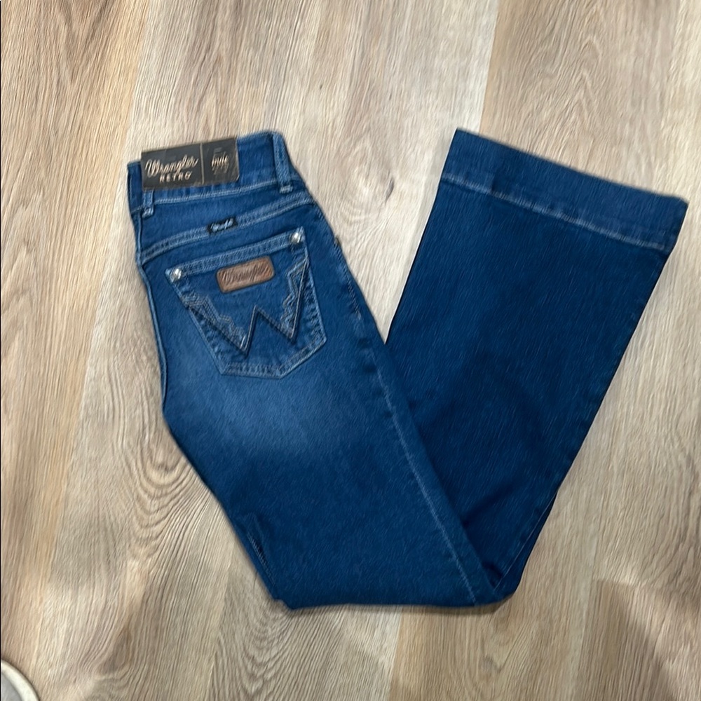 Wrangler retro Blue Boot Cut Jeans with Signature Stitching